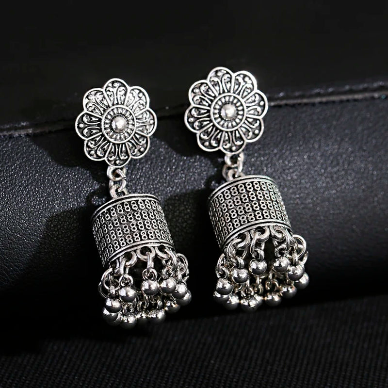 Pearl Beaded Tassel Earrings